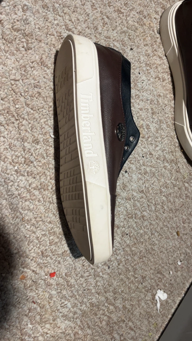 Timberland Slip-On Shoes – Men’s Size 10 – Barely Worn - photo 3