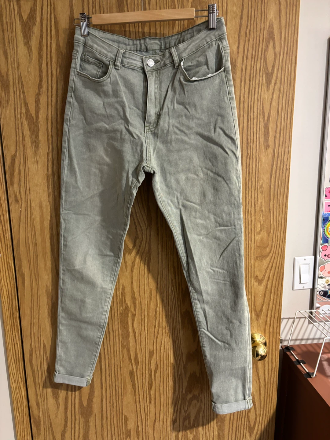 Distressed Denim Jeans (grey/green)