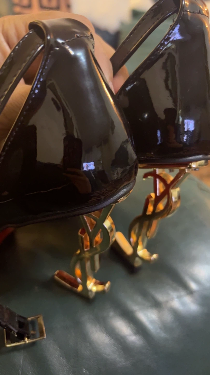 Saint Laurent Black Patent Leather Heels - Size 36 - photo 5