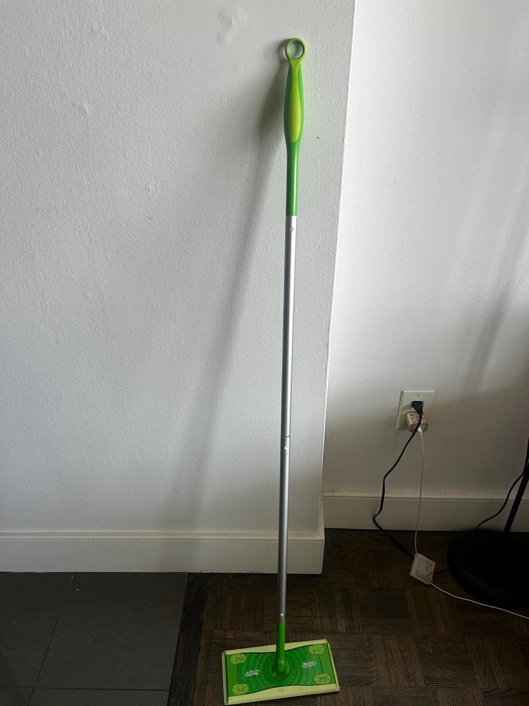 Swiffer WetJet Floor Cleaner Mop