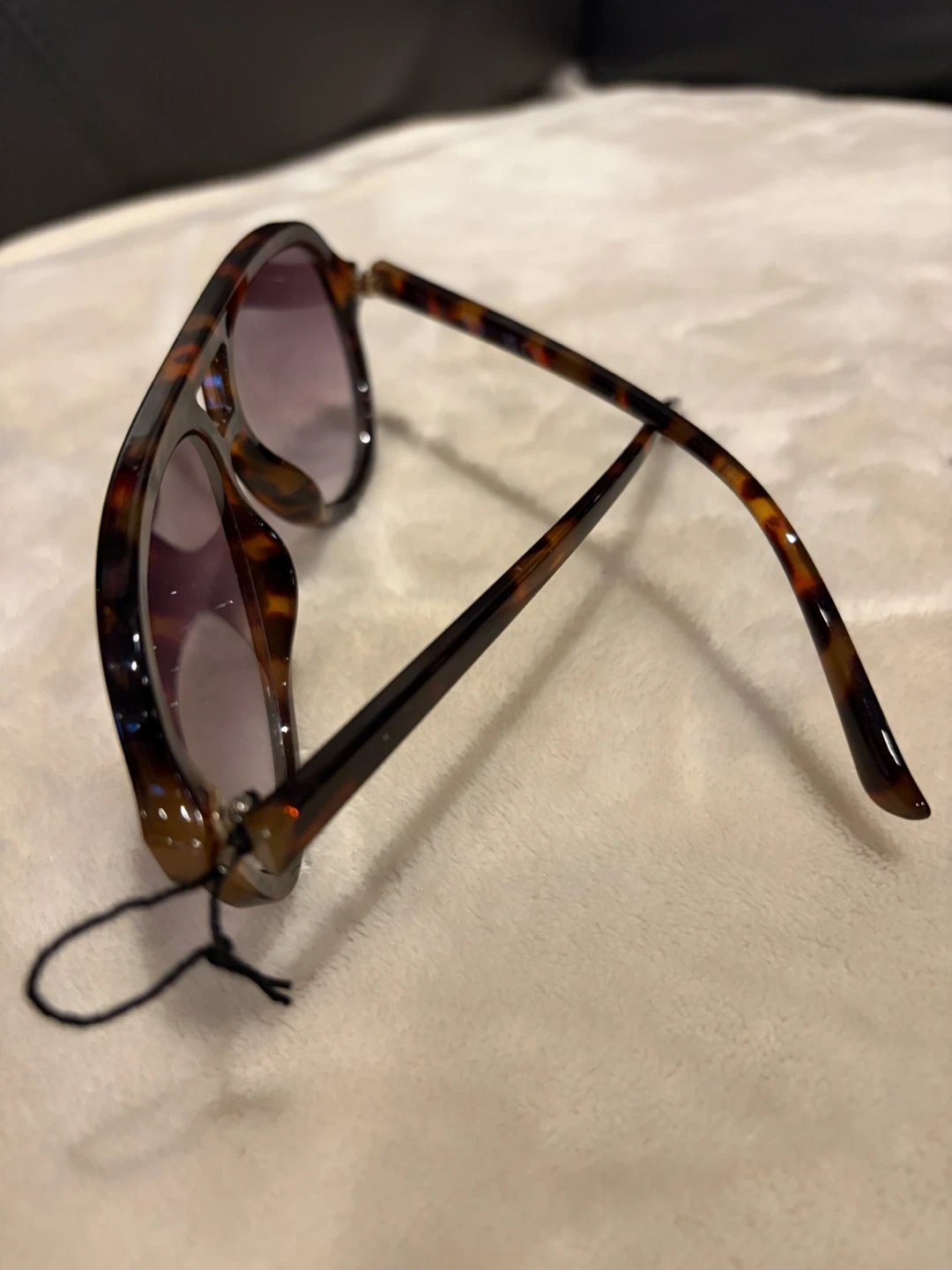 Tortoise Sunnies Purple Lens - New Never Worn - photo 2