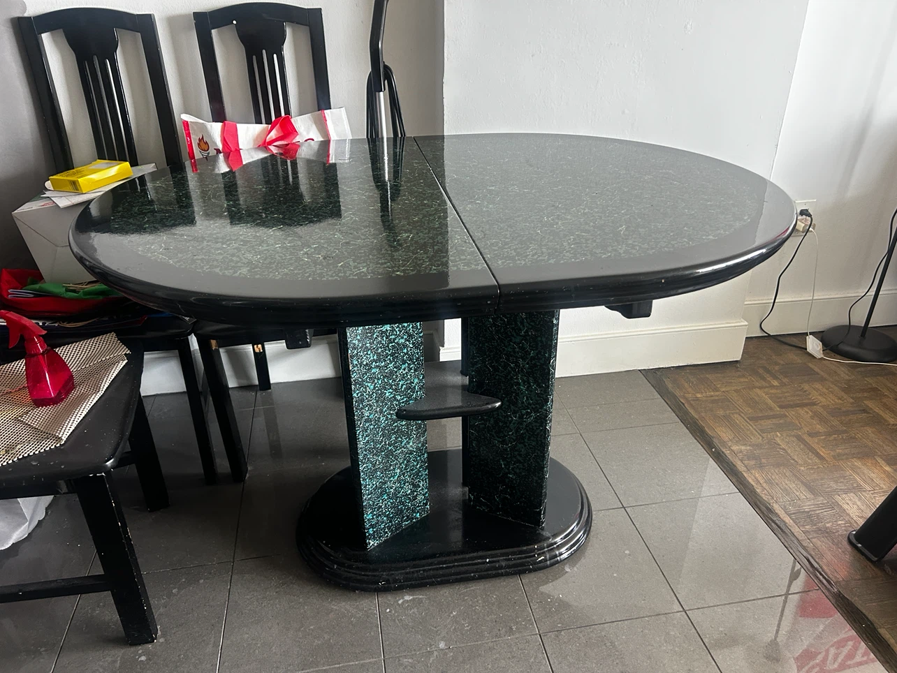 Oval Dining Table with Green Marble Pattern Top with 4 chairs - photo 2