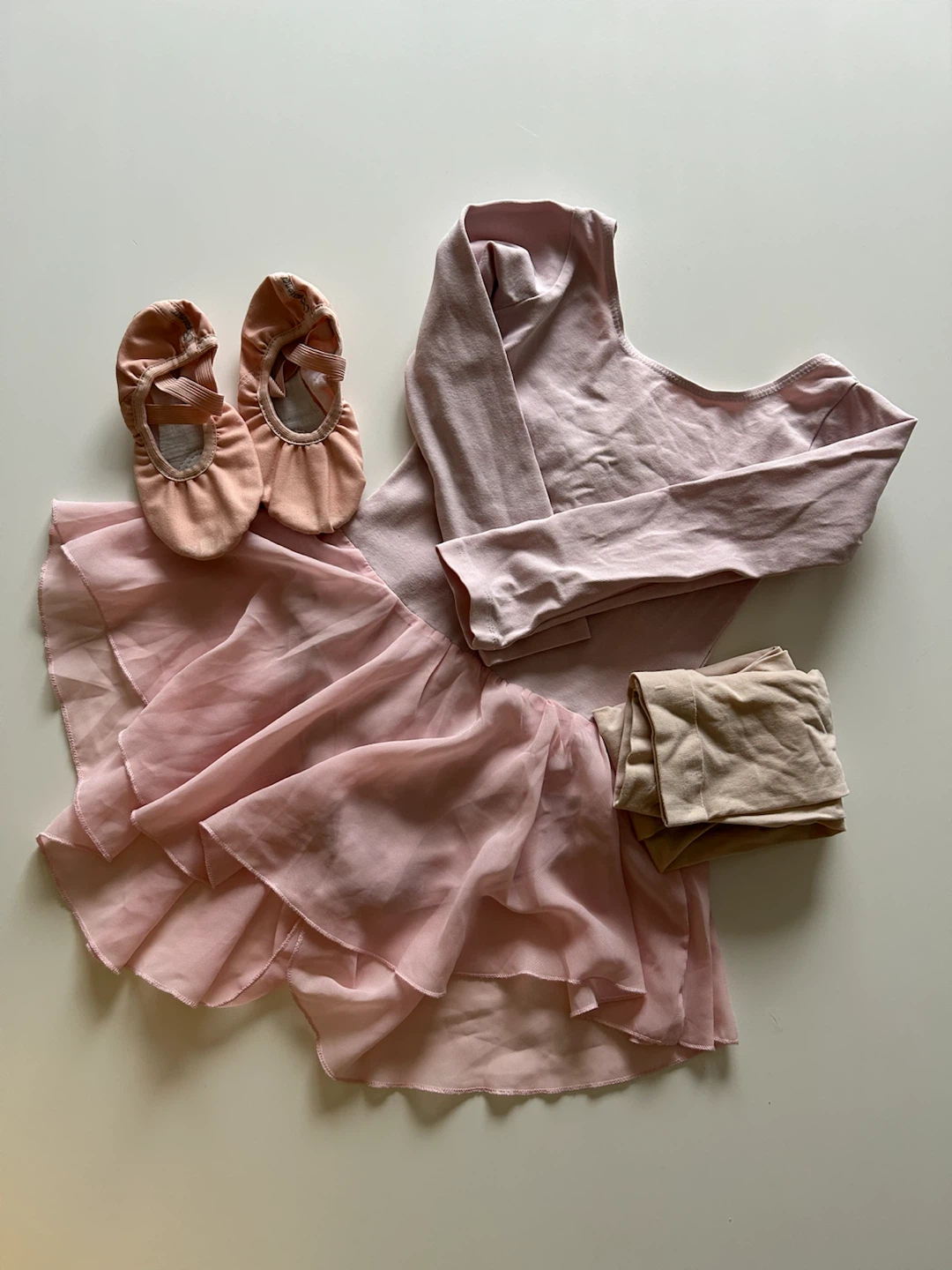 [Actual photo attached] Girls Ballet Tights, Tutu & Shoes