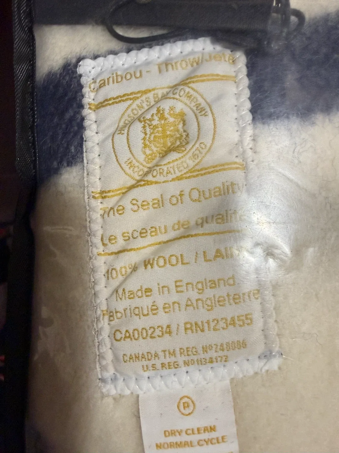 Hudson's Bay Company Caribou Wool Throw Blanket - photo 3