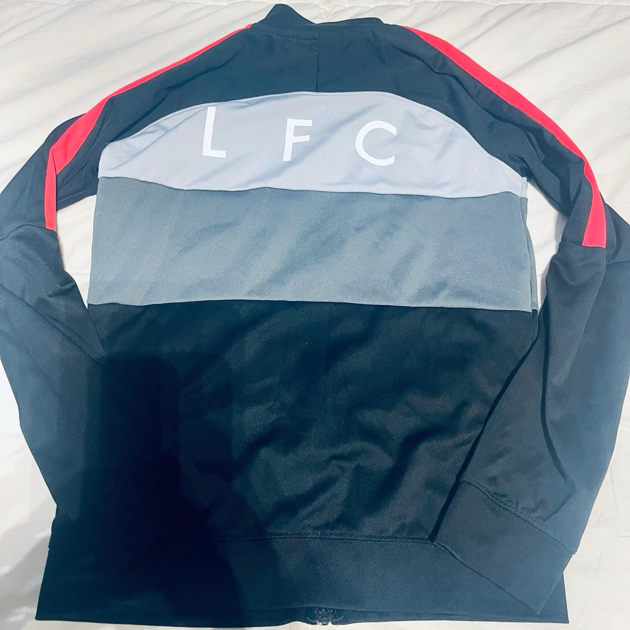 Children’s Liverpool FC Track Jacket & Hoodie BUNDLE - photo 2