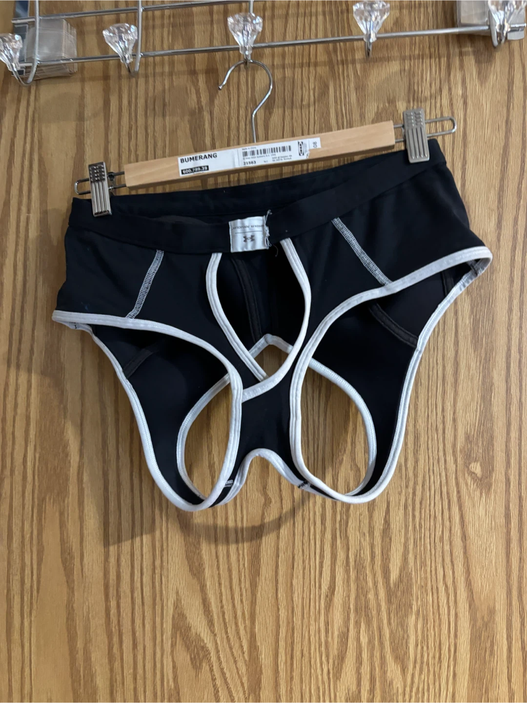 Under Armour Sports Bra’s - photo 2