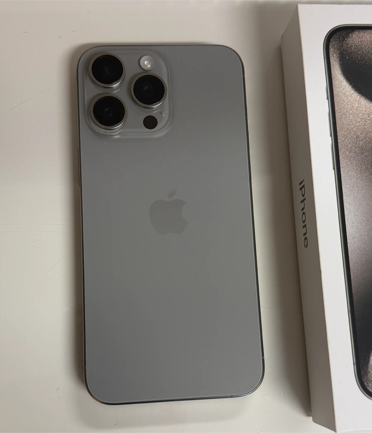 Apple iPhone 15 Pro Max (Unlocked) - photo 3