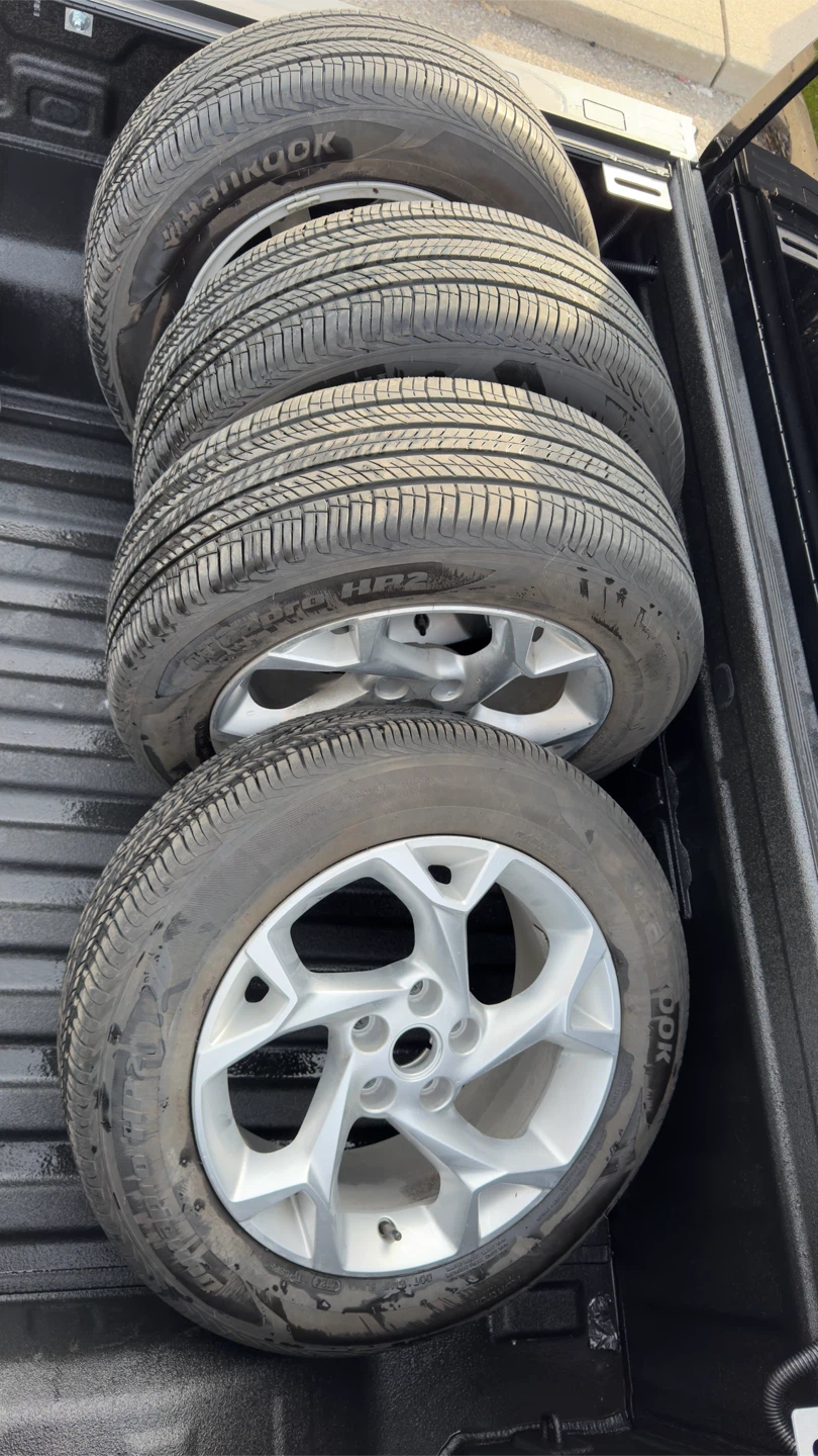 Hankook Tires with original Rims (Set of 4)