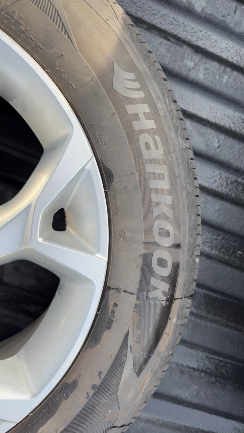 Hankook Tires with original Rims (Set of 4) - photo 5