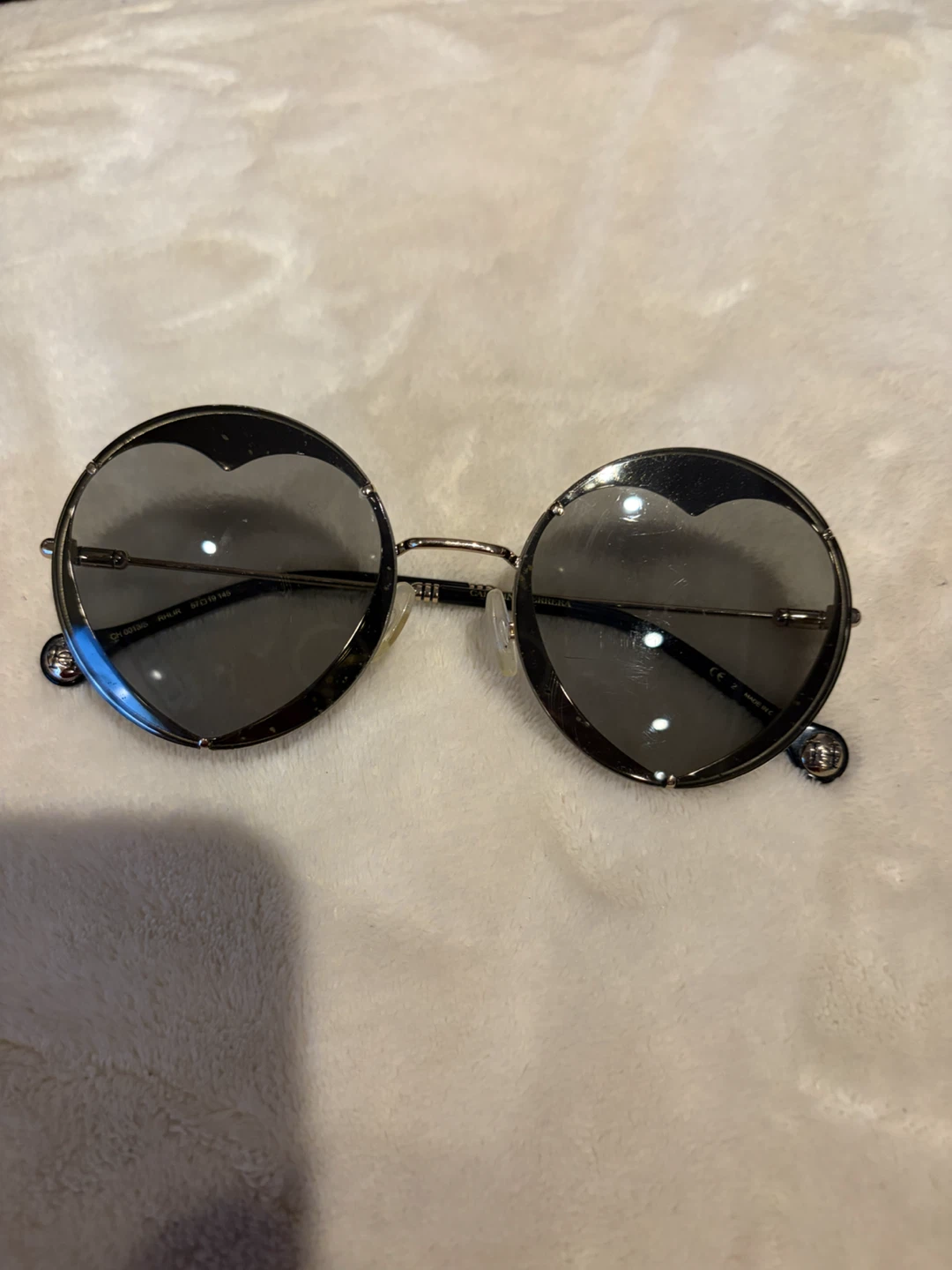 Carolina Herrera Heart Sunnies CH 0013/S - Authentic - photo 3