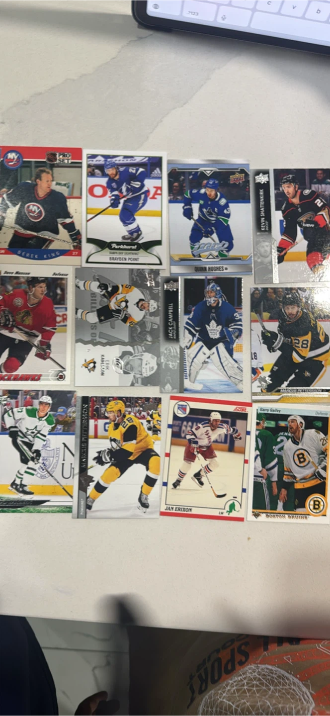 Variety of hockey cards - photo 3