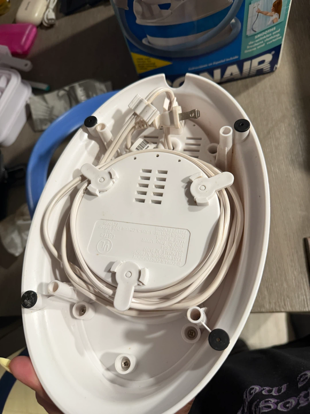 Conair Compact Fabric Steamer - photo 2
