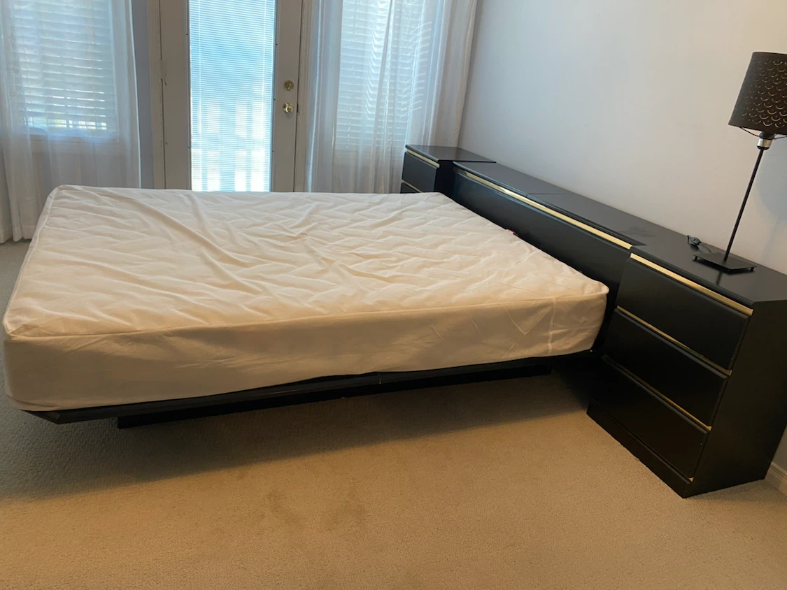 Black Bedroom Set with Dresser and Nightstands