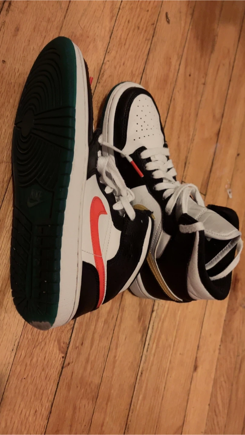 Air Jordan 1 Mid Sneakers - photo 3