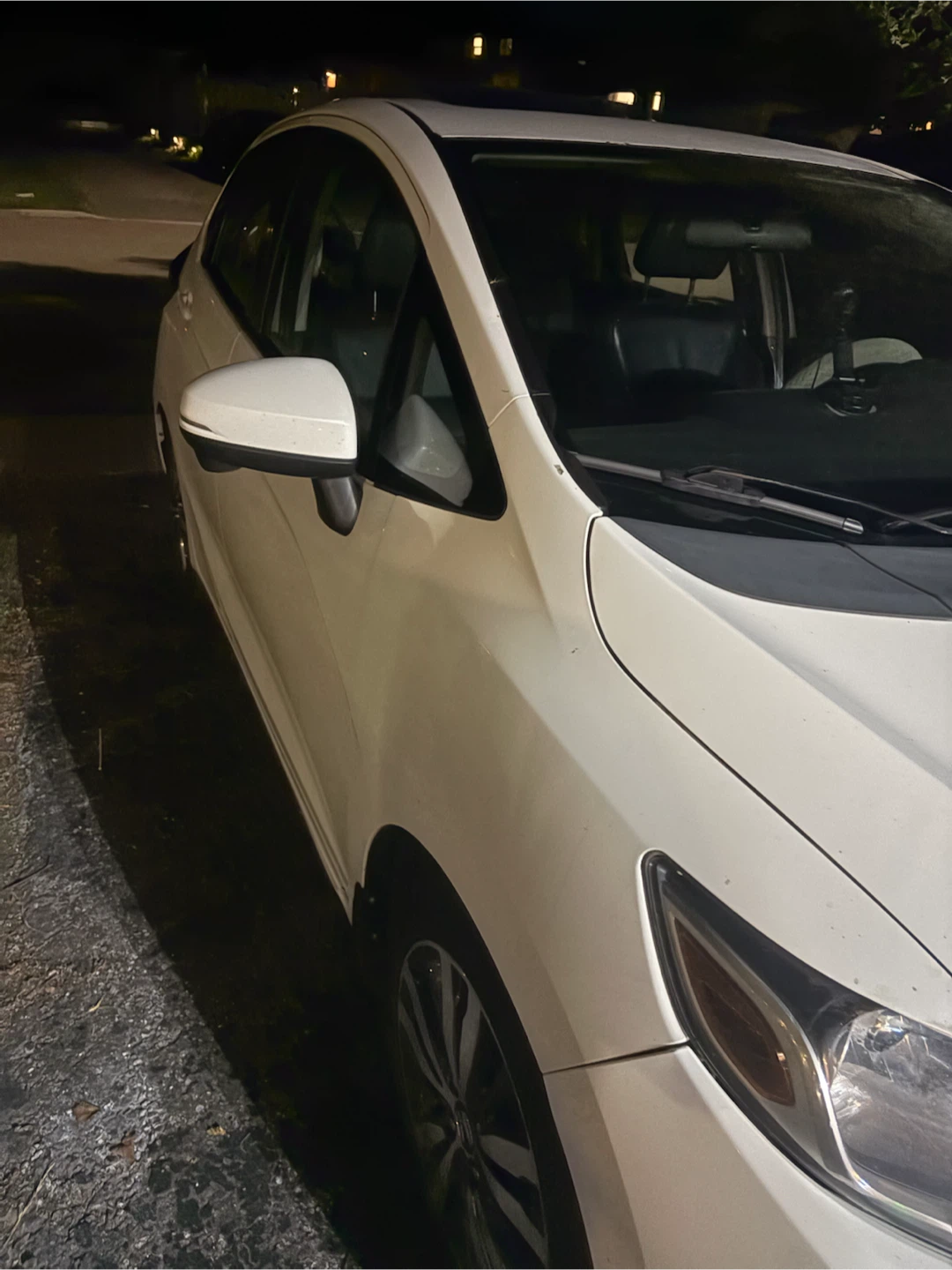 2015 Honda Fit ex-l leather 192,000 kms - photo 2