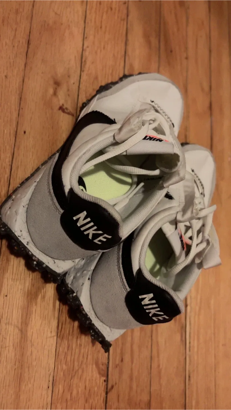 Nike White & Black Trail Running Shoes - photo 2