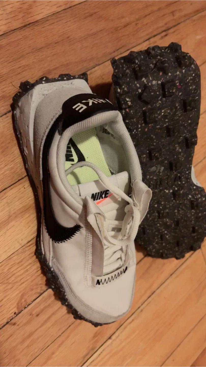 Nike White & Black Trail Running Shoes - photo 4