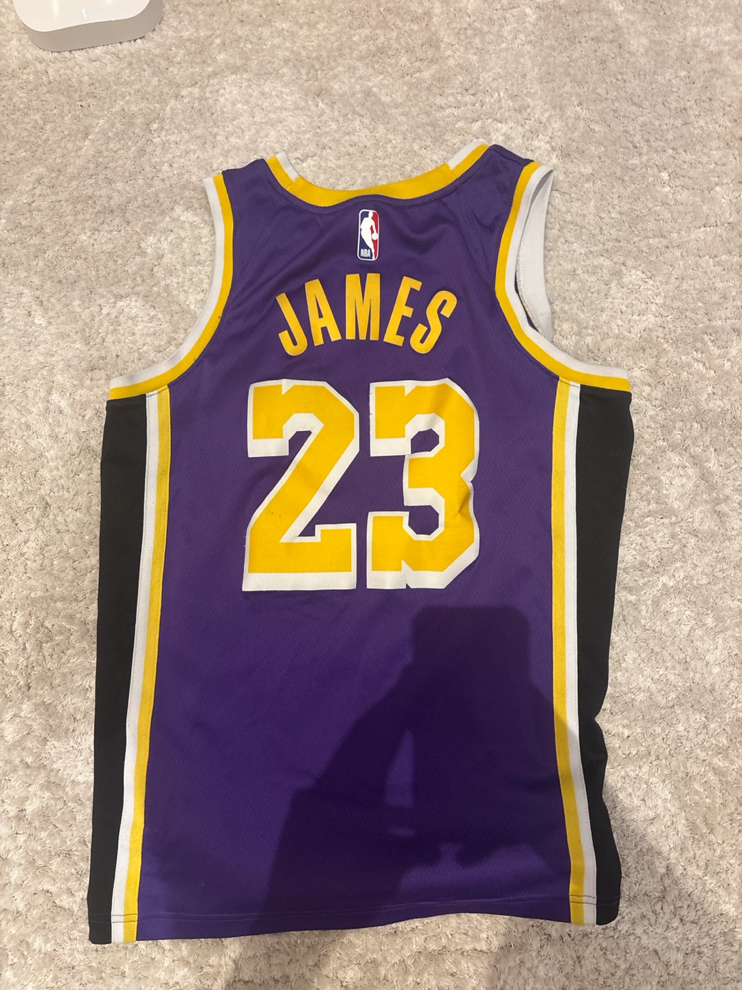 Los Angeles Lakers LeBron James #23 Jersey - photo 2