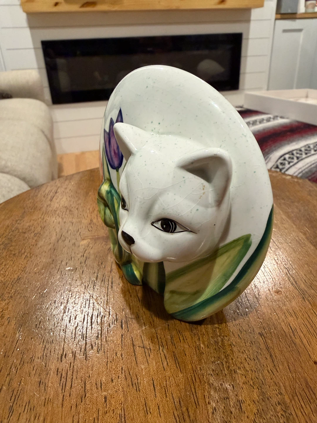 Ceramic Cat Figurine with Tulips - photo 5