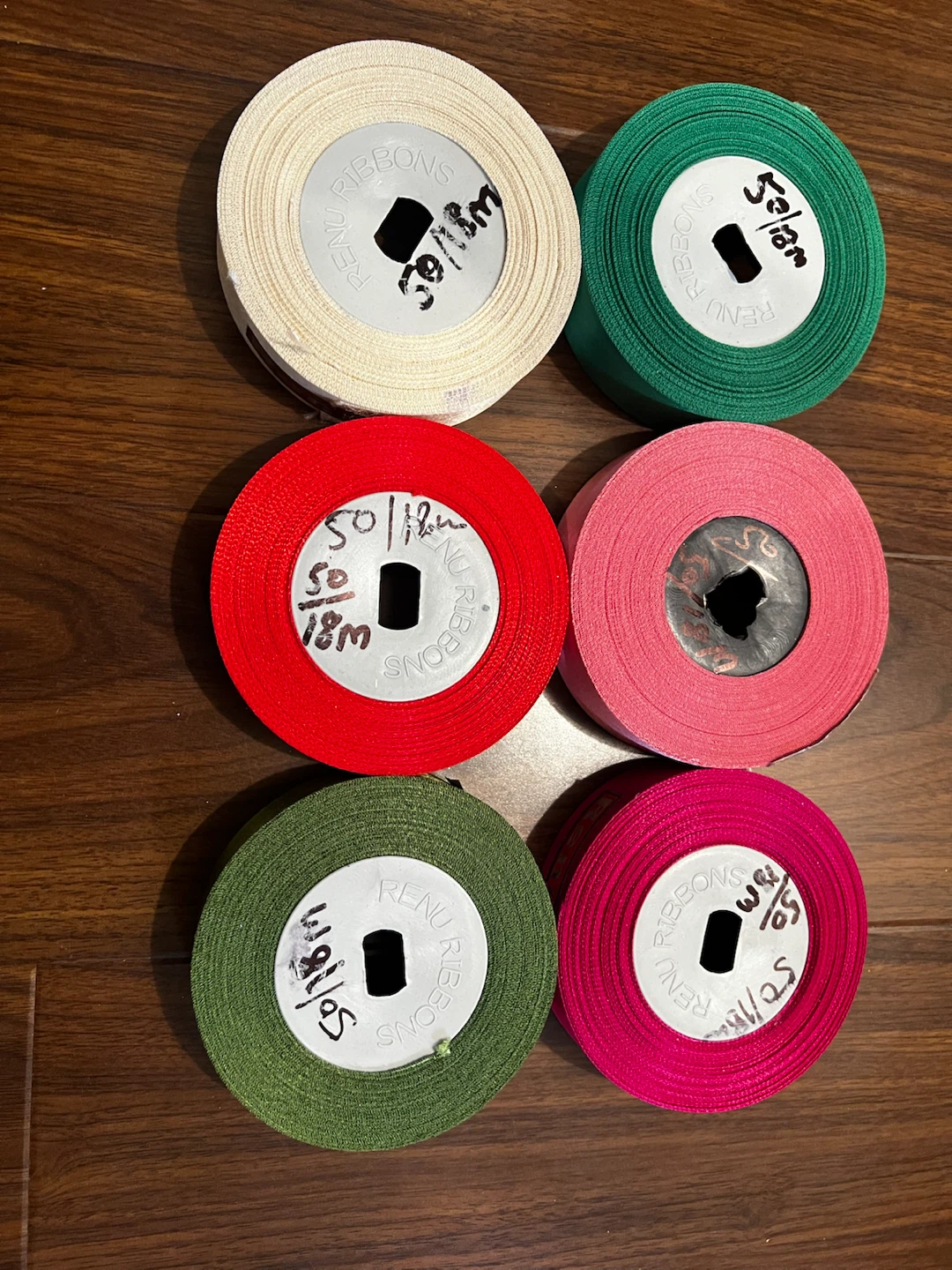 6 Ribbons - Various Colours - photo 3