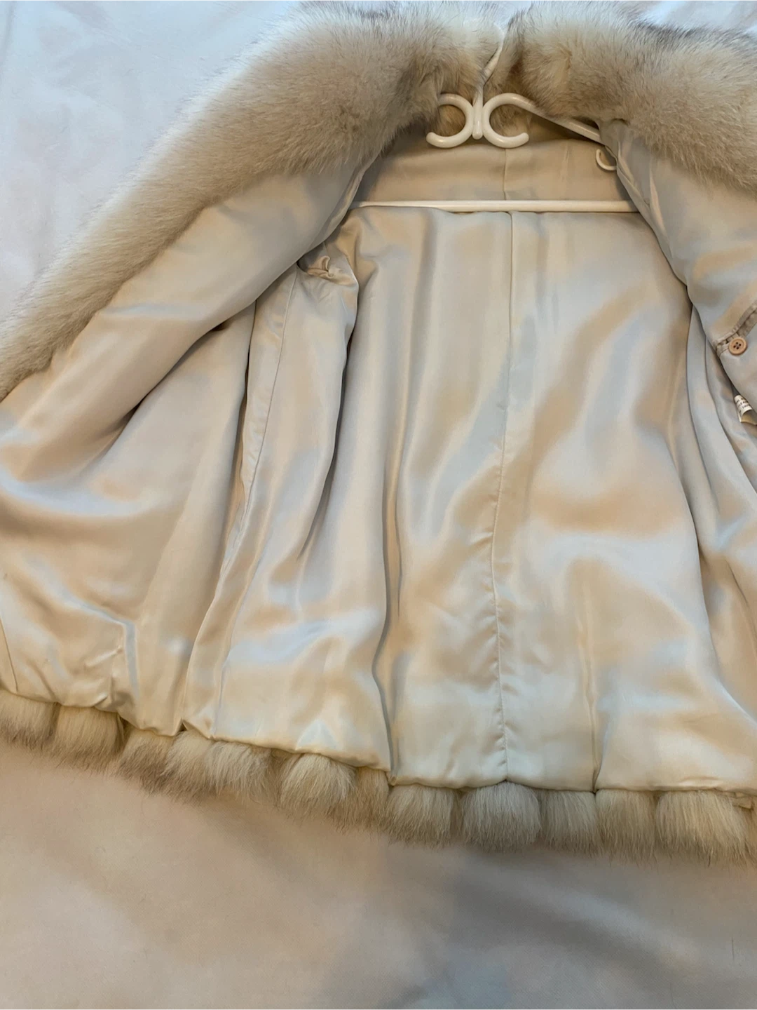 Natural Blue Fox Fur Coat - photo 4