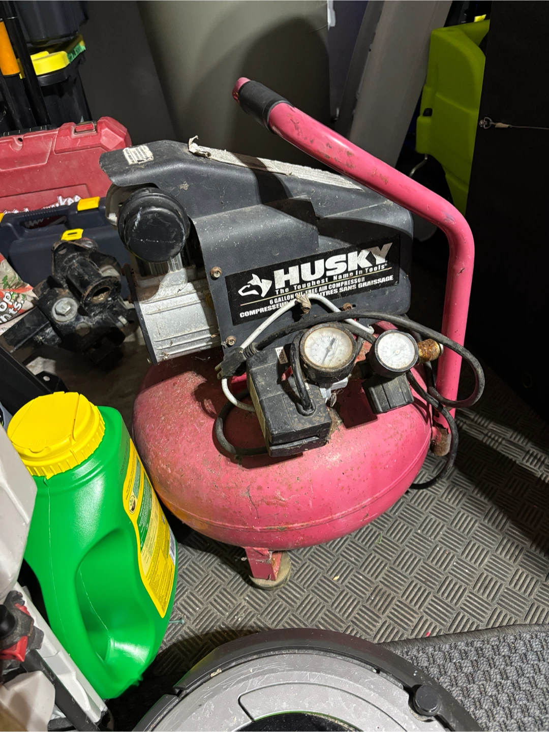 Husky 6 Gallon Oil-Free Air Compressor