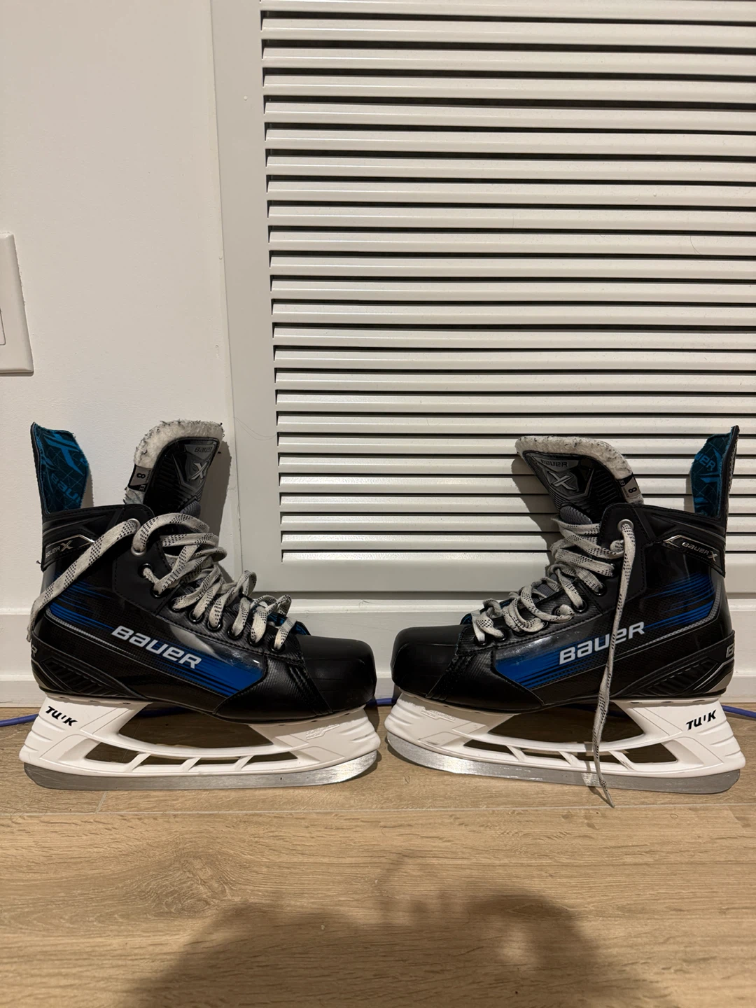 Bauer X skates