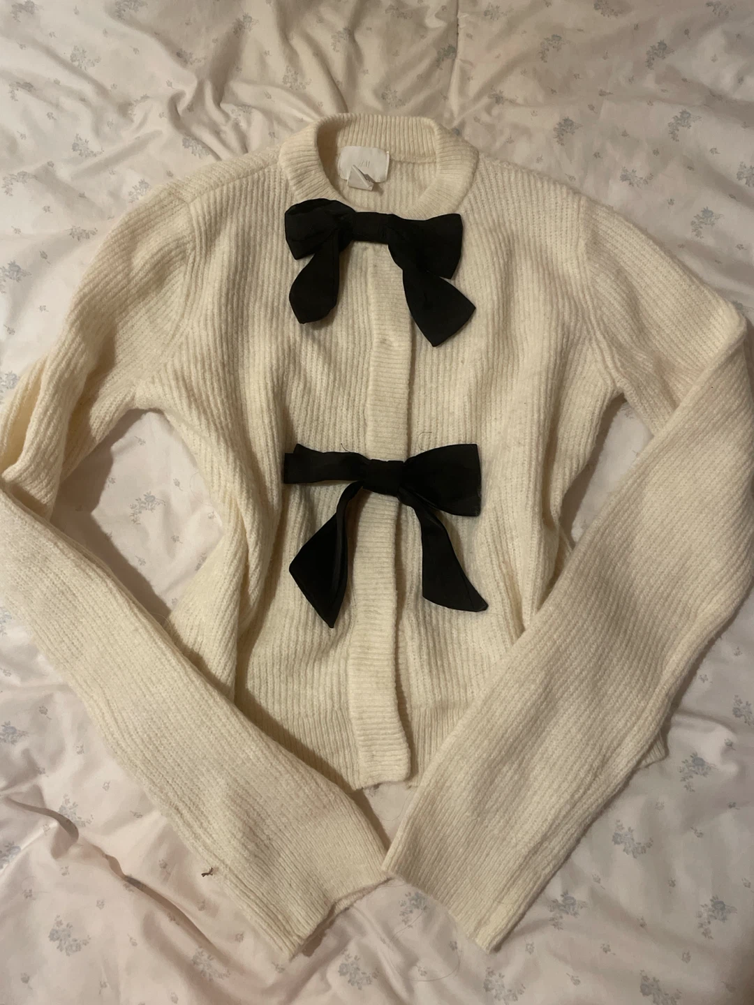 H&M Cream Knit Cardigan with Black Bows