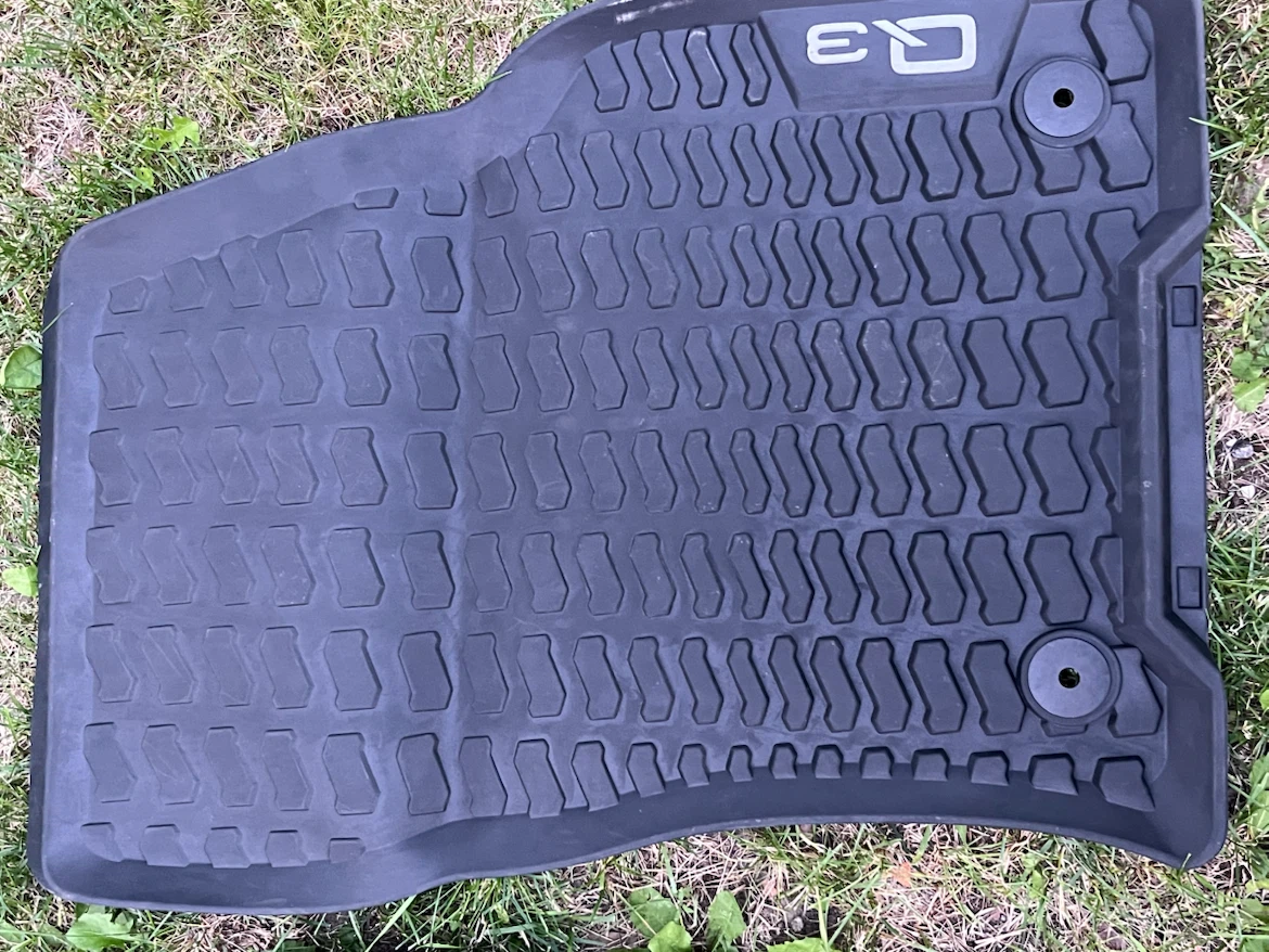 Audi Q3 (2019-2025) OEM all weather rubber front mats - photo 4