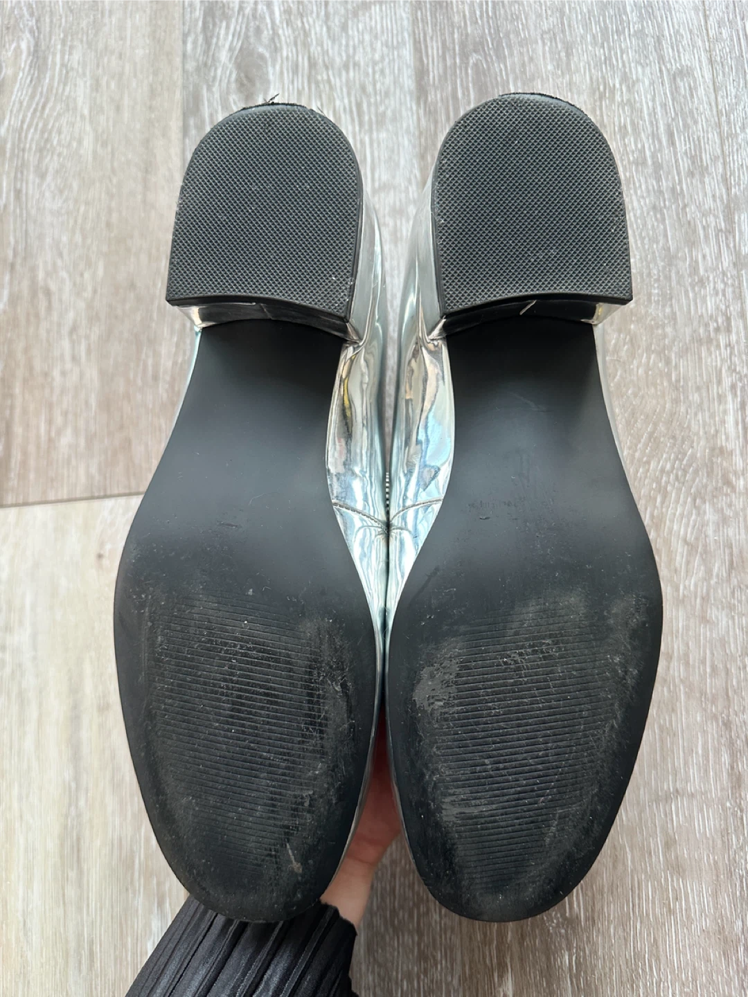 Steve Madden Silver Mary Jane Heels - photo 4