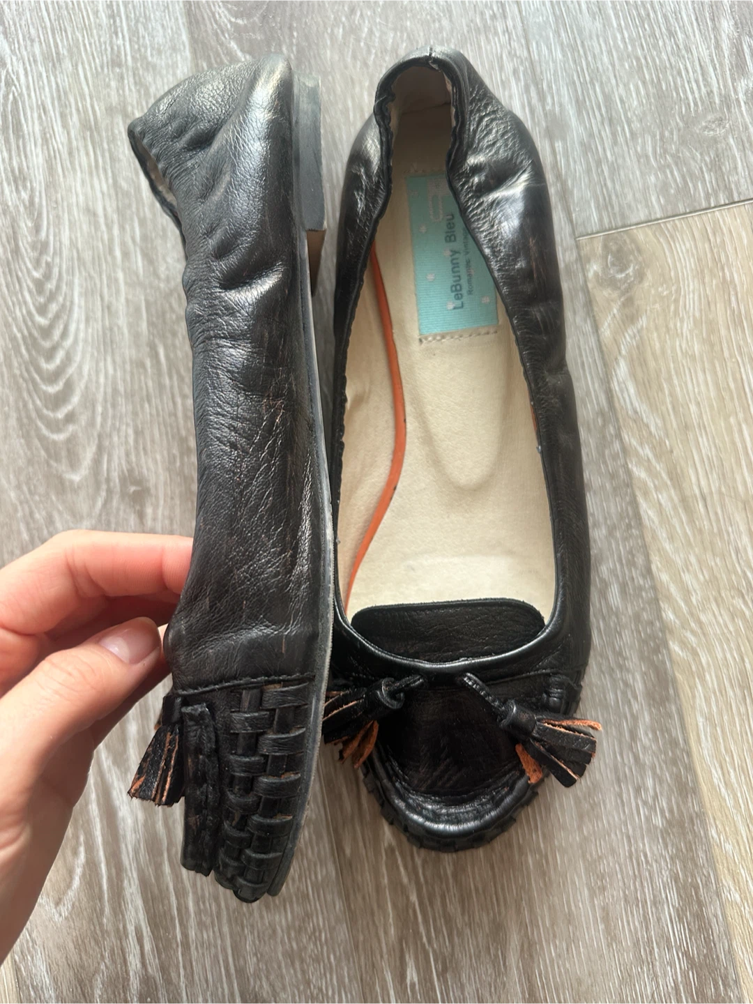 RARE LeBunny Bleu Dark Brown/Black Leather Tassel Ballet Flats - photo 3