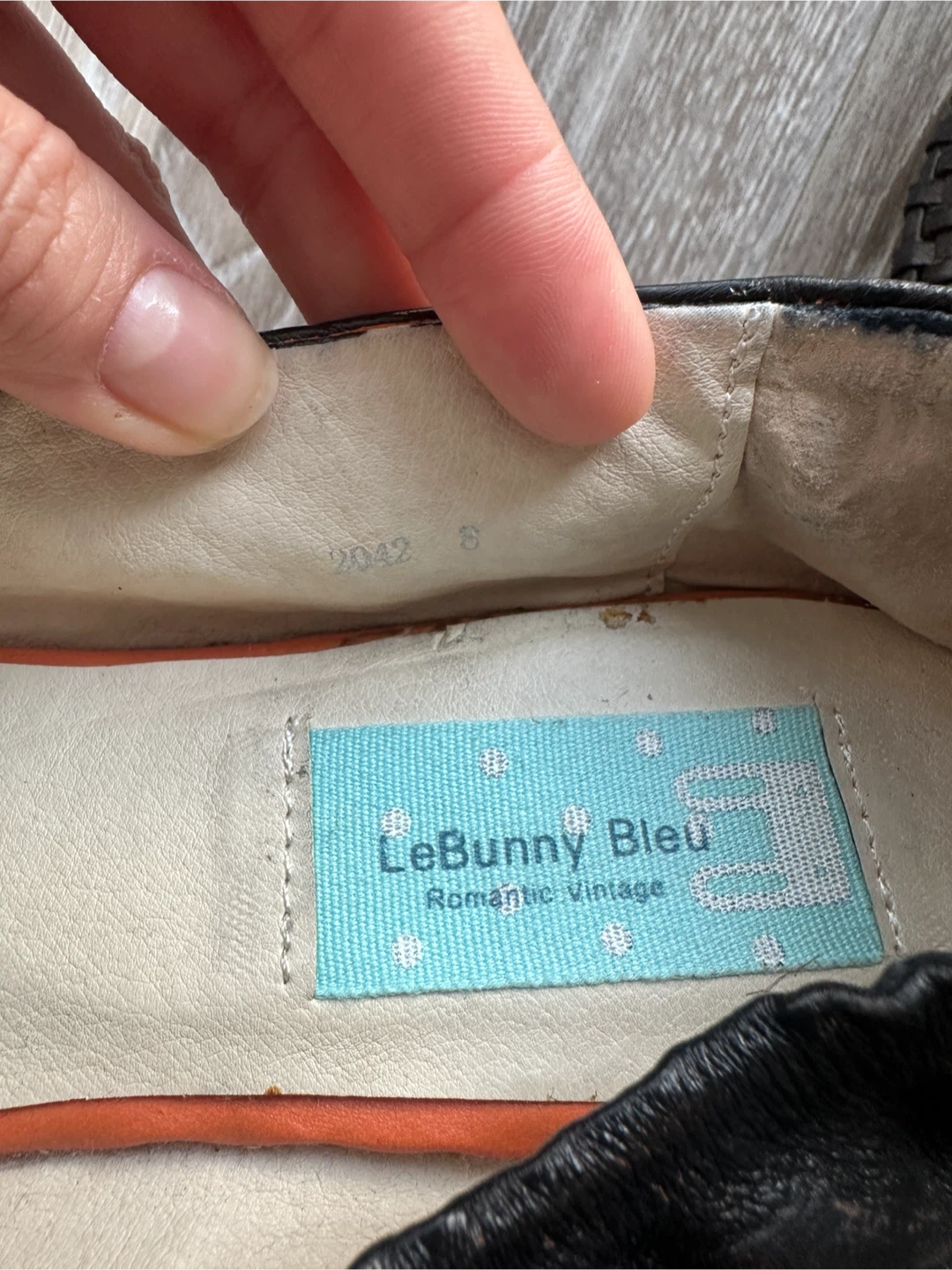 RARE LeBunny Bleu Dark Brown/Black Leather Tassel Ballet Flats - photo 4
