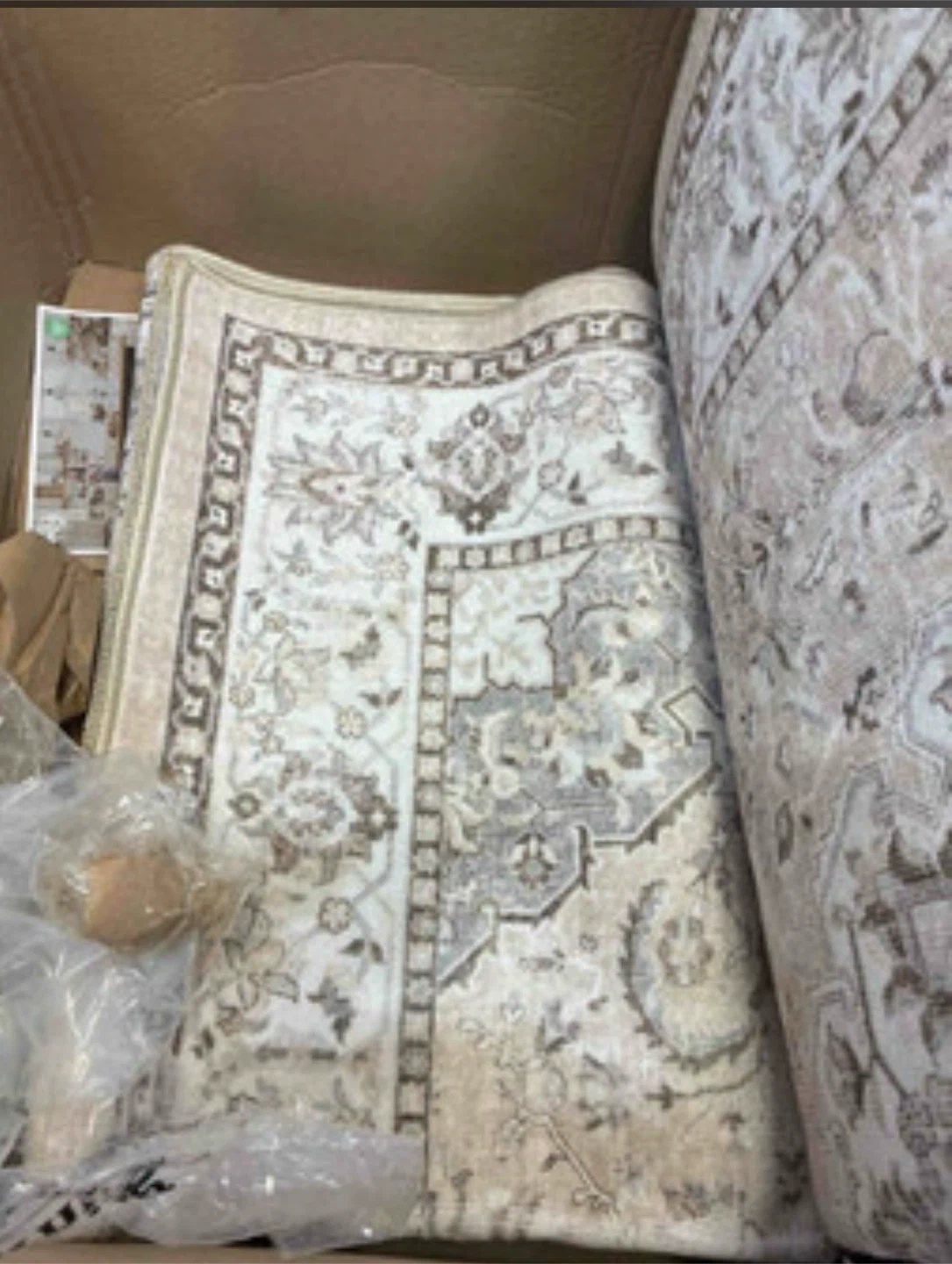 Traditional Medallion Runner Rug - photo 2