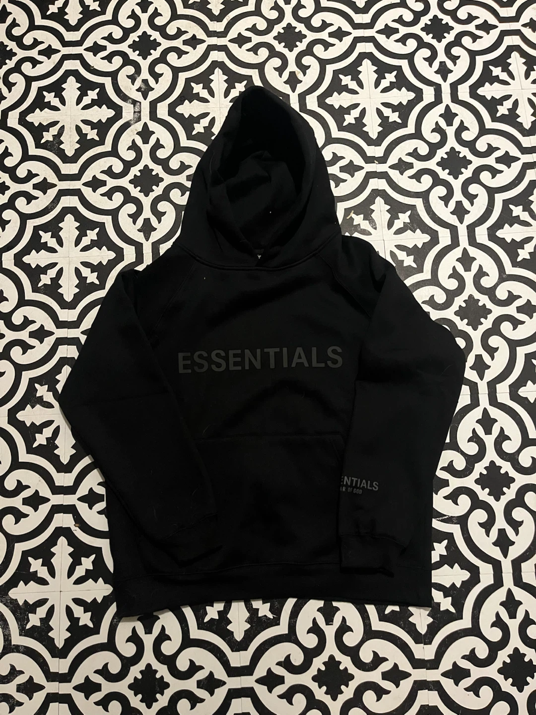 ESSENTIALS Fear of God Black Hoodie