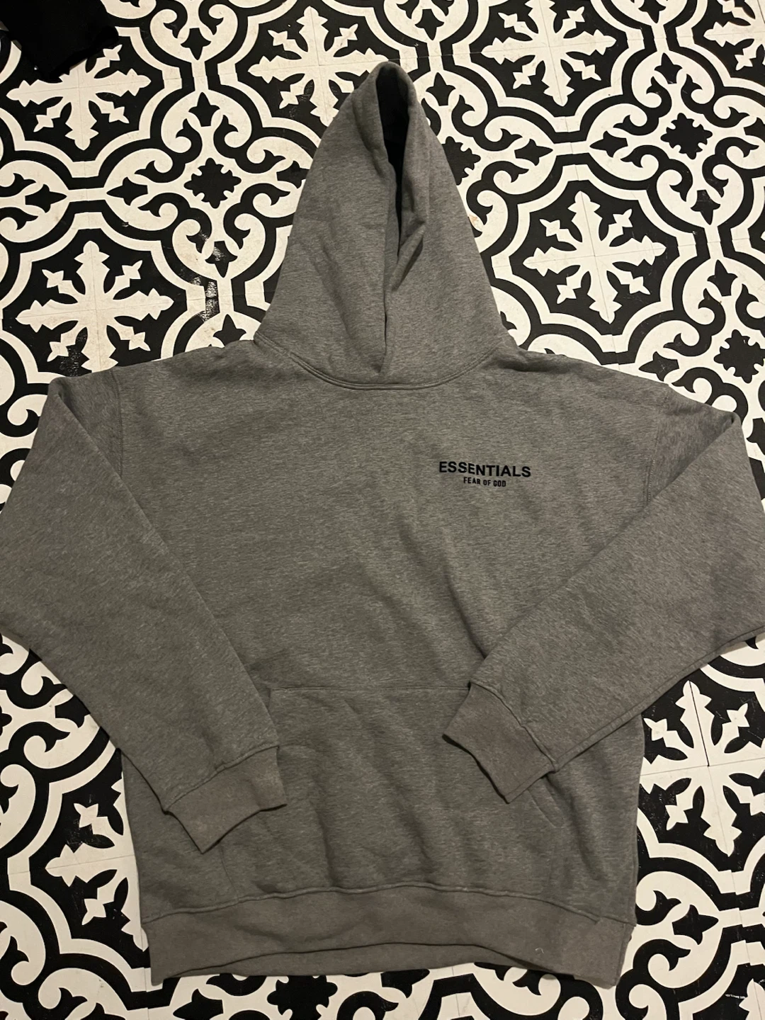 ESSENTIALS Fear of God Grey Hoodie - Medium