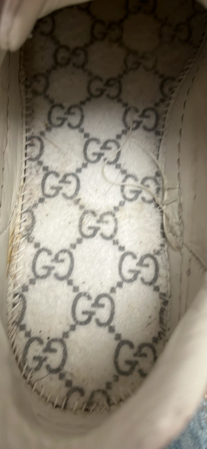 Gucci Bee Sneakers - photo 5