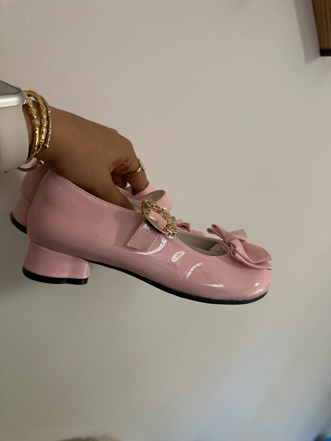 Pink Patent Hello Kitty Mary Jane Shoes