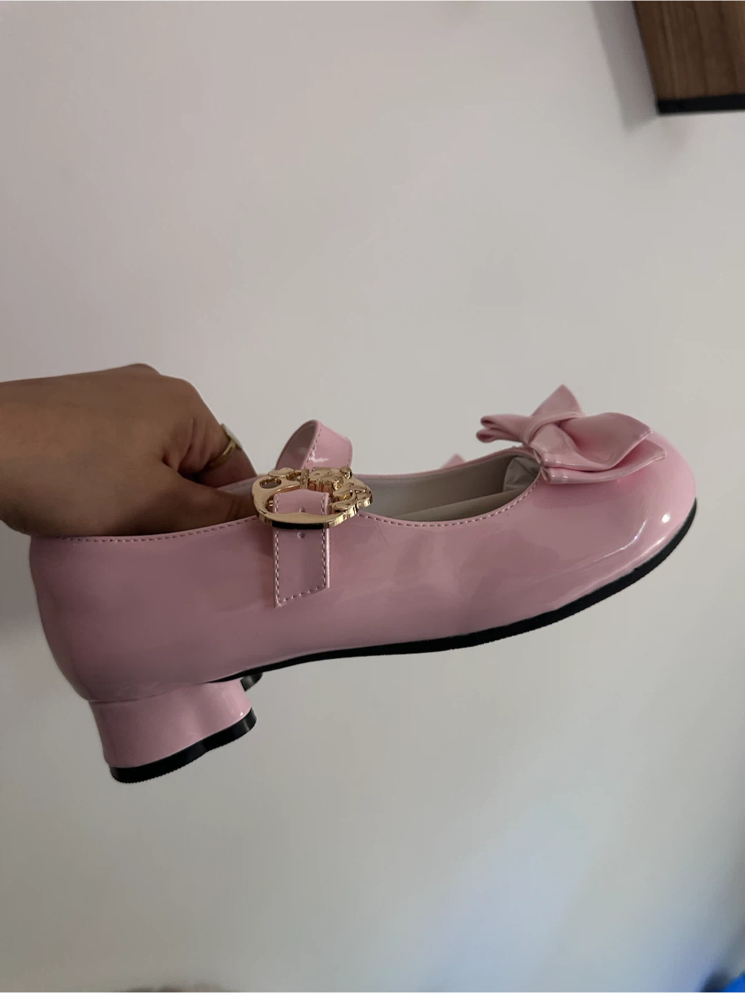 Pink Patent Hello Kitty Mary Jane Shoes - photo 4
