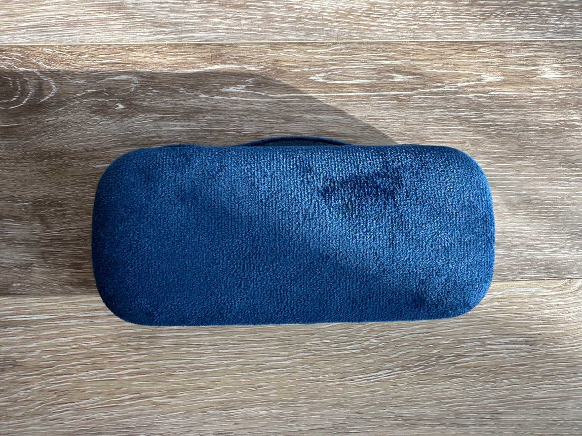 Gucci Blue Velvet Eyeglass Case