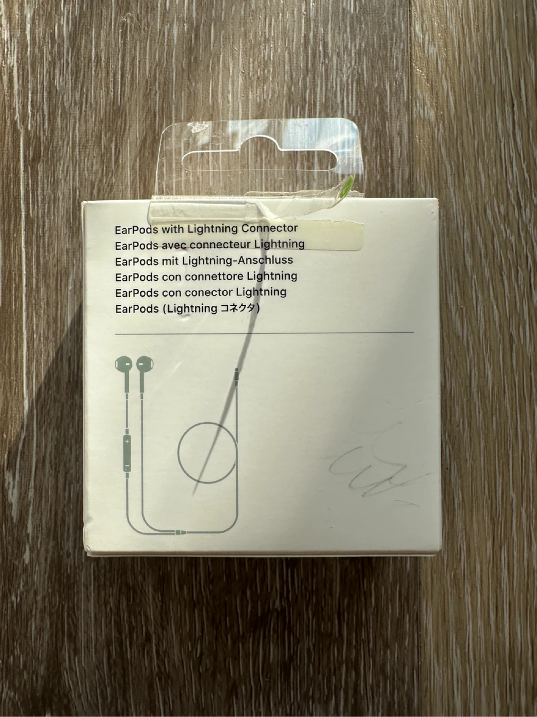 New and Sealed Apple EarPods with Lightning Connector - photo 2