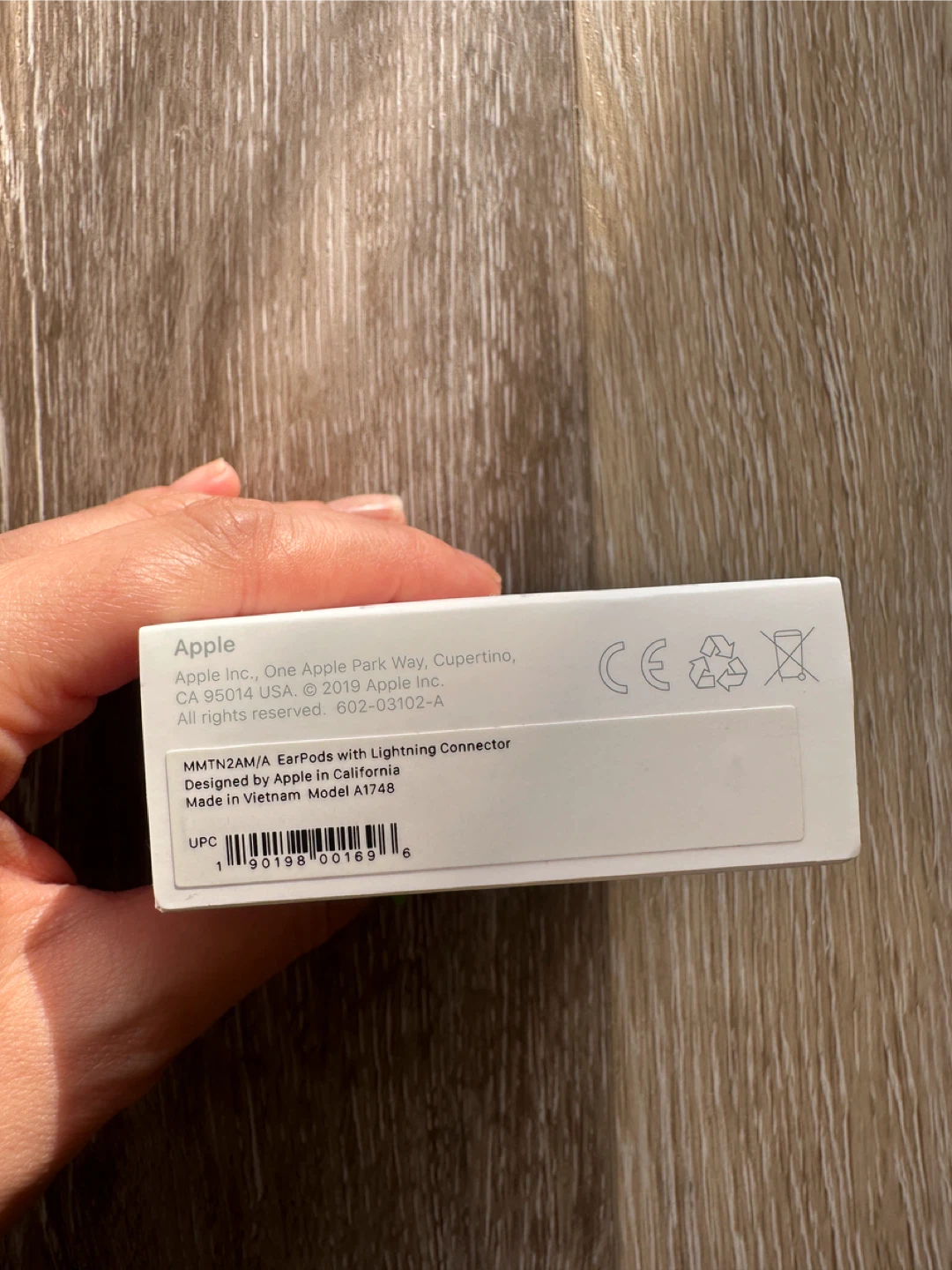 New and Sealed Apple EarPods with Lightning Connector - photo 3