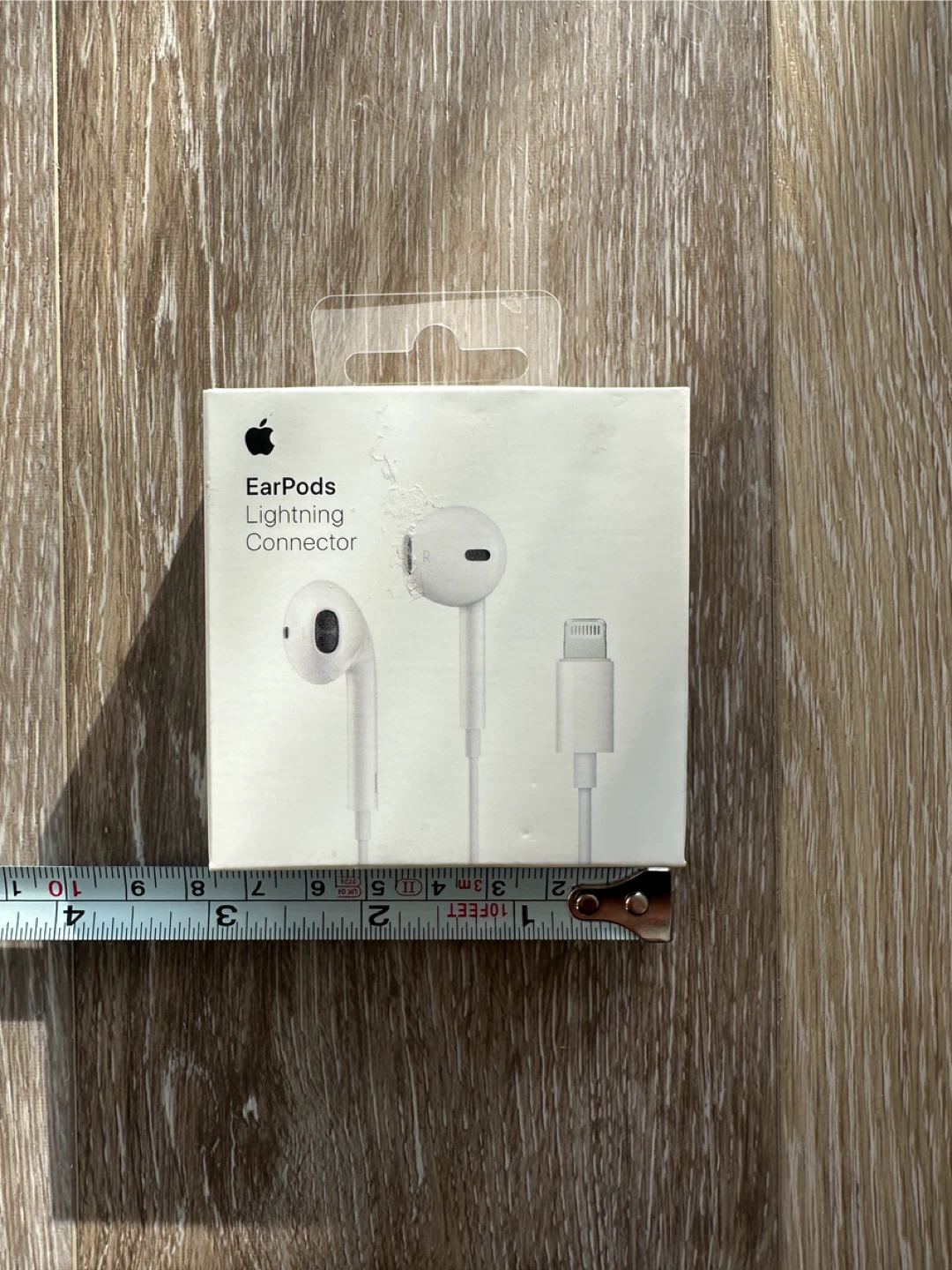 New and Sealed Apple EarPods with Lightning Connector - photo 4