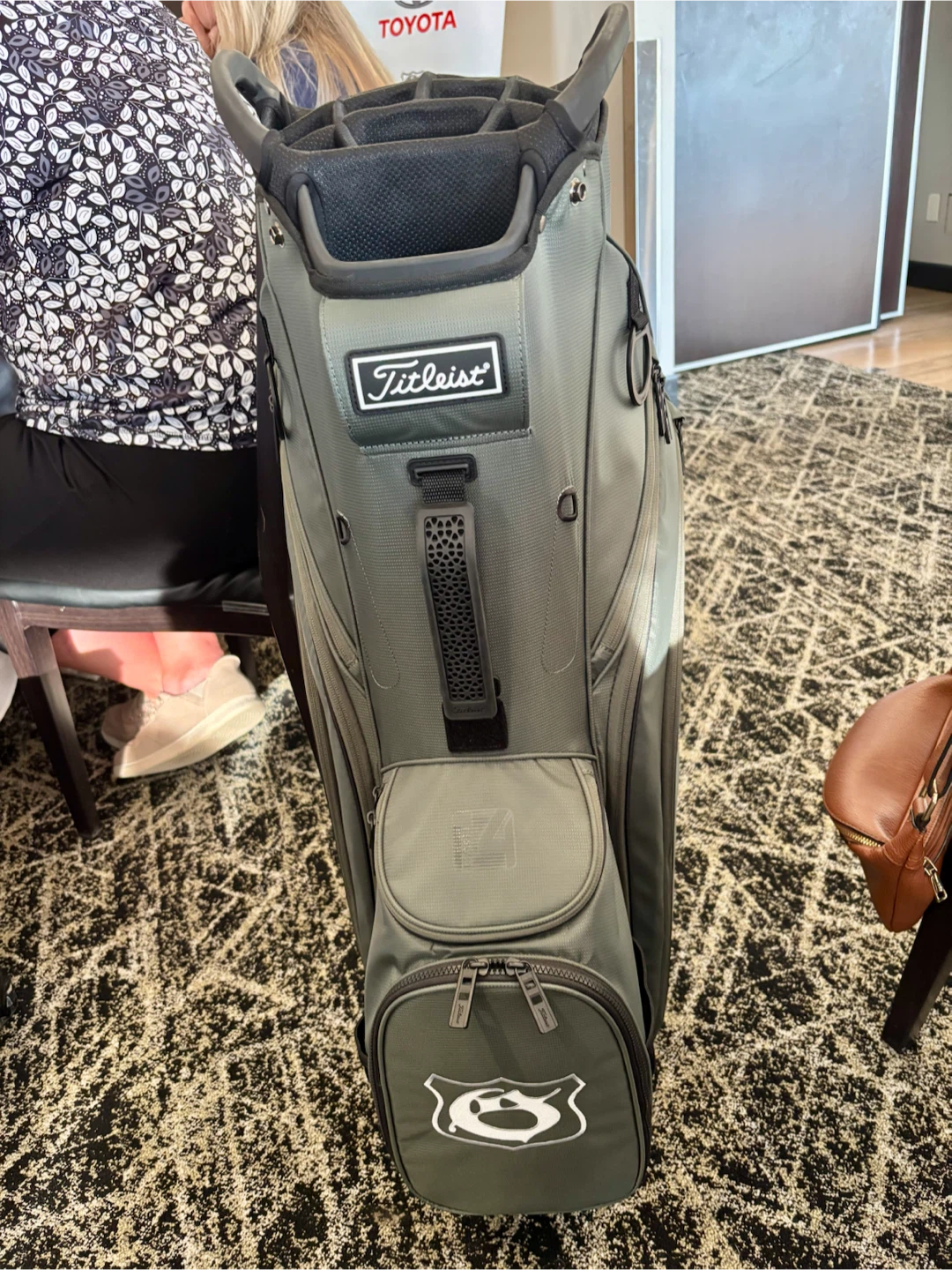 Titleist Cart 14 StaDry Golf Bag brand new !!!!