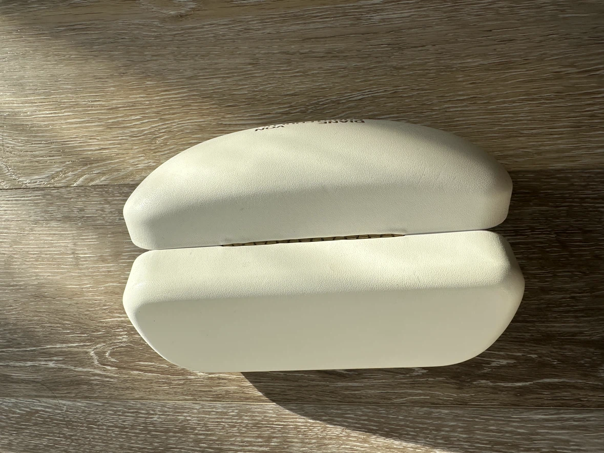 Diane von Furstenberg Glasses Case - photo 3