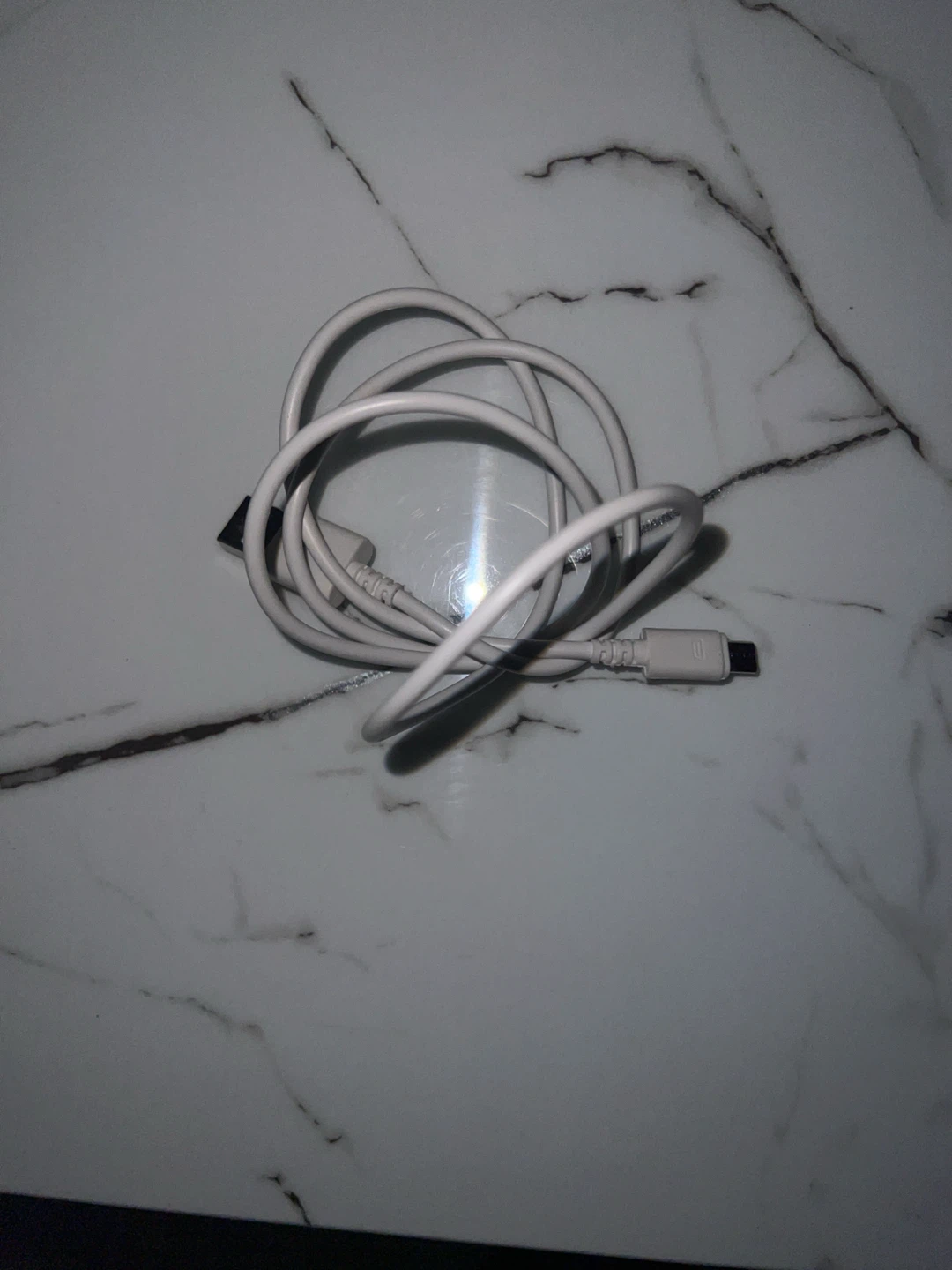 PS4 with 2 controller,charger, headphone, comes with all cables - photo 2