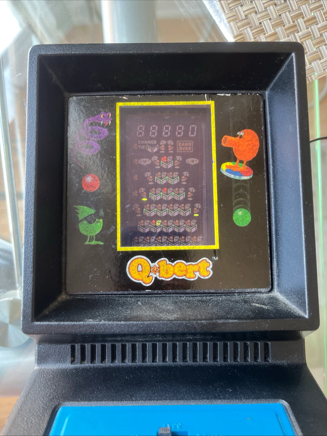Q*bert Handheld Electronic Game - photo 3