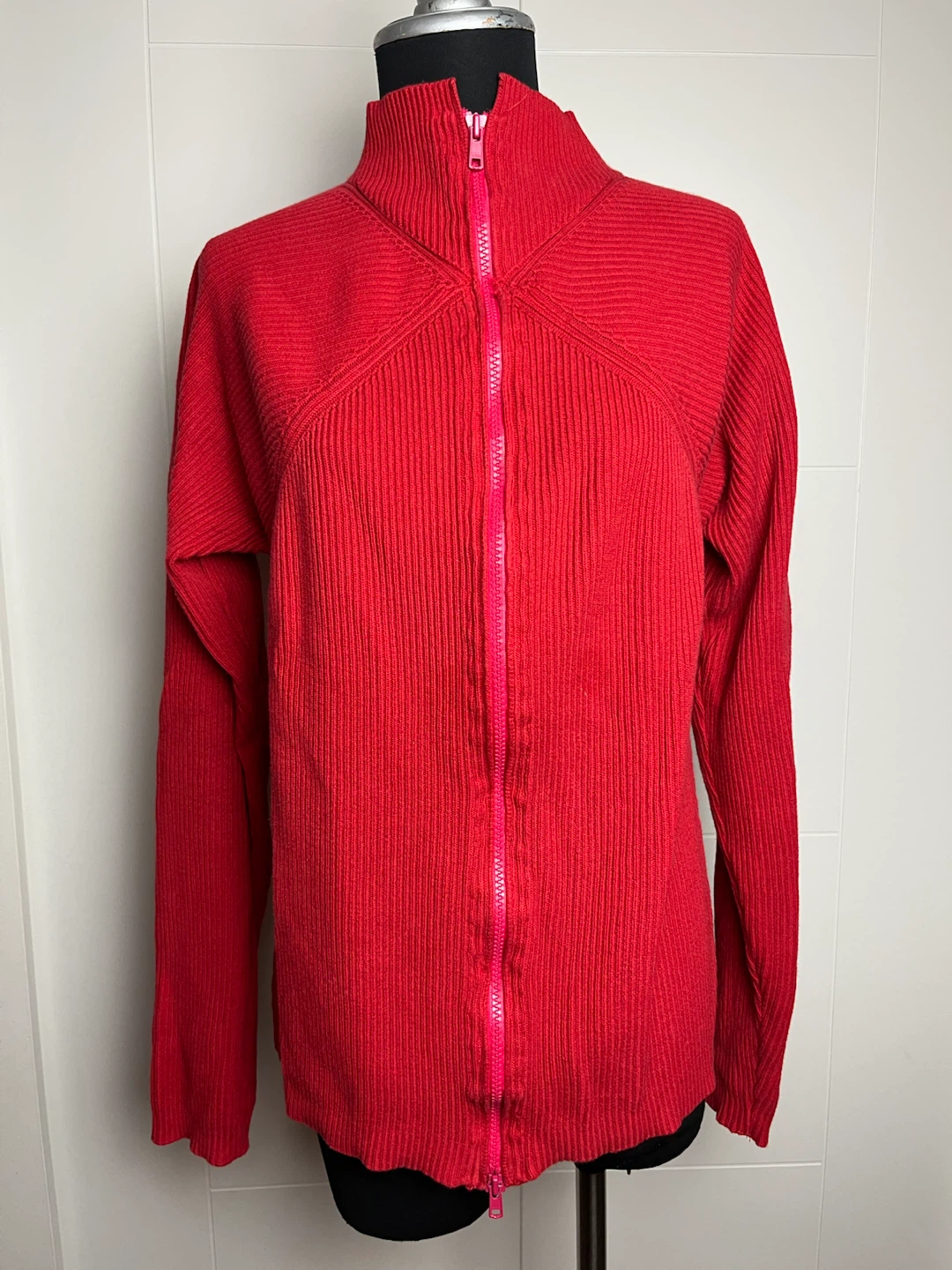 Liz Claiborne Red Zip-Up Cardigan Sweater
