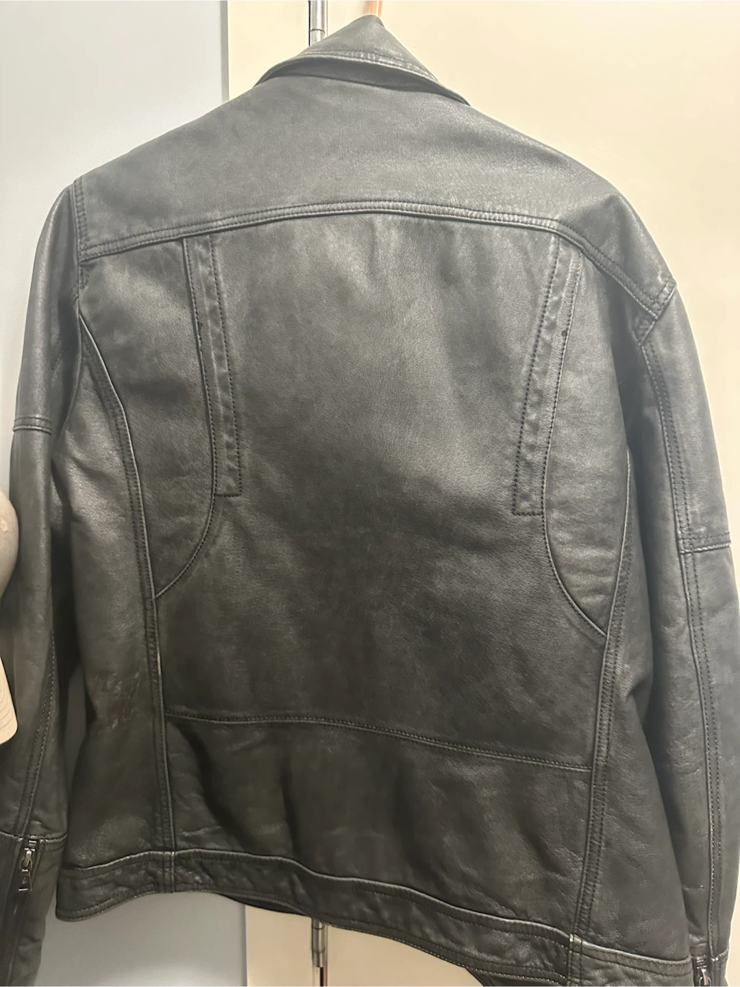 Danier Leather Jacket - photo 2