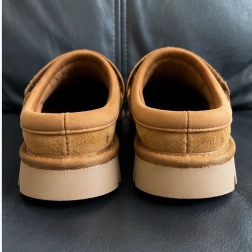 Koolaburra by UGG Brown Suede Clogs - photo 4