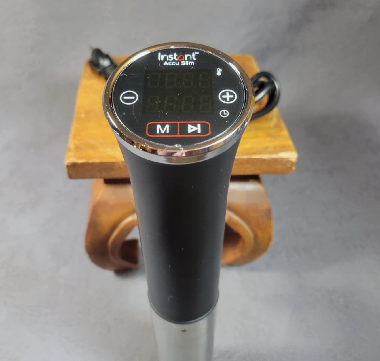 Instant Pot Accu Slim Sous Vide Immersion Circulator - photo 4